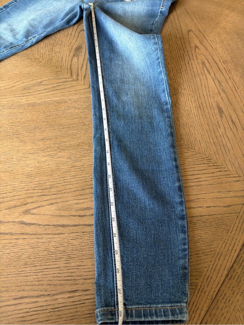 Judy Blue Medium Light Wash High Rise Jeans - Picture 3 of 12